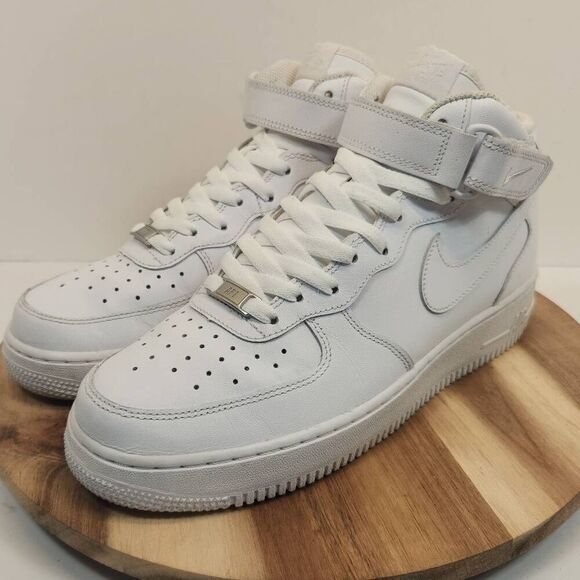 Nike Air Force 1 One Mid Triple White Leather Original 315123-111 Size 9 Mens - Picture 6 of 9